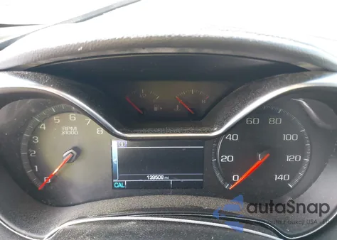 2017 Chevrolet Impala 1Lt из США, поврежденный, VIN 2G1105S38H9117523